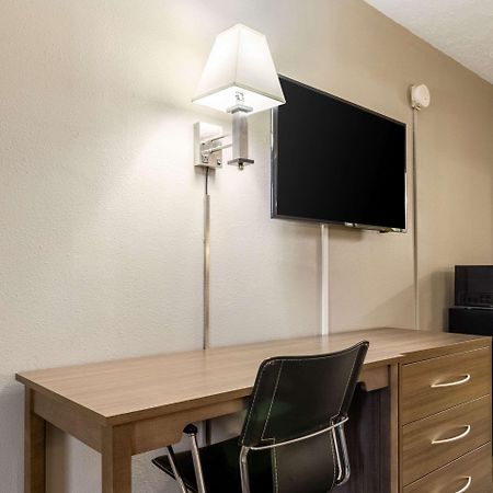 Econo Lodge Seymour Buitenkant foto