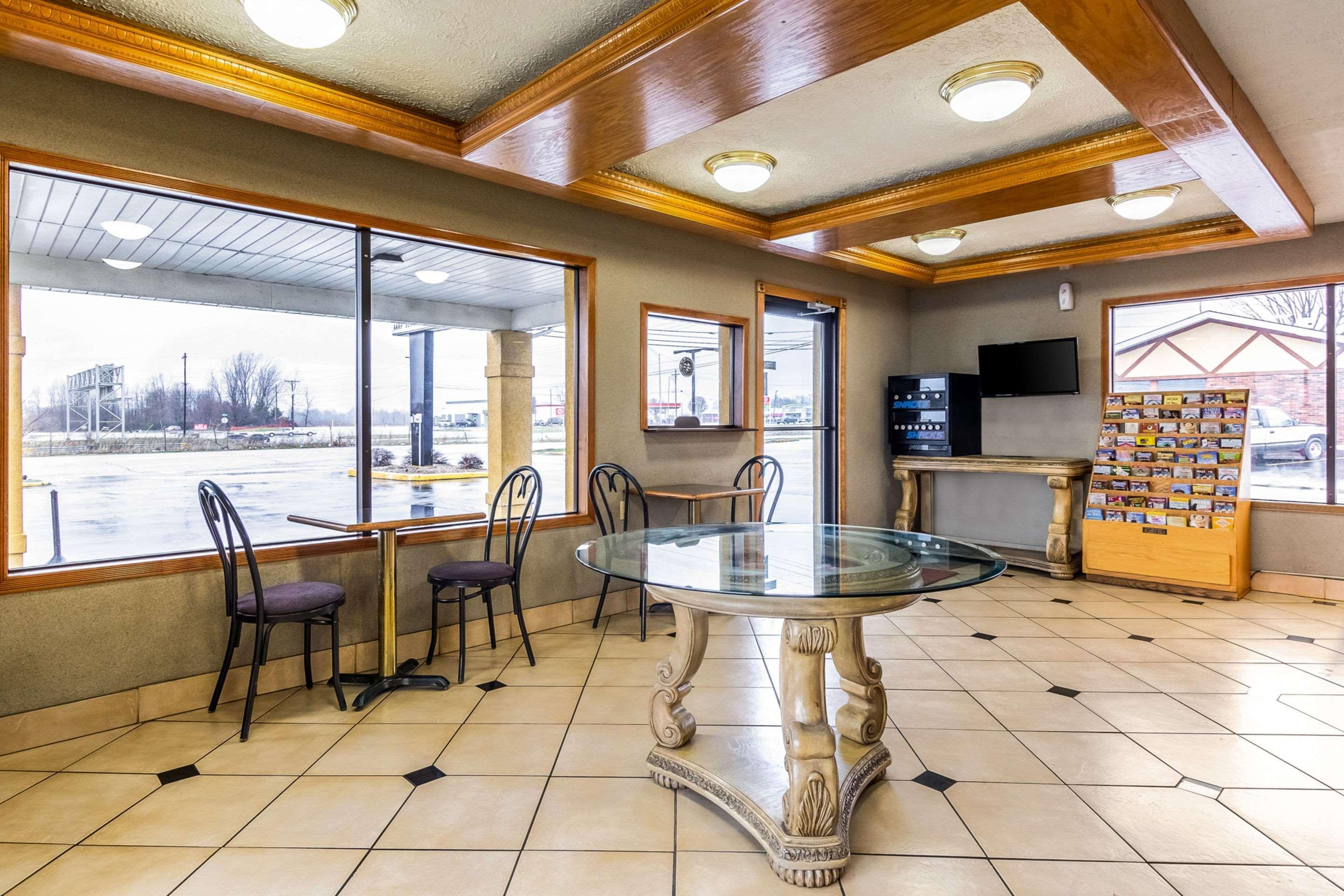 Econo Lodge Seymour Buitenkant foto