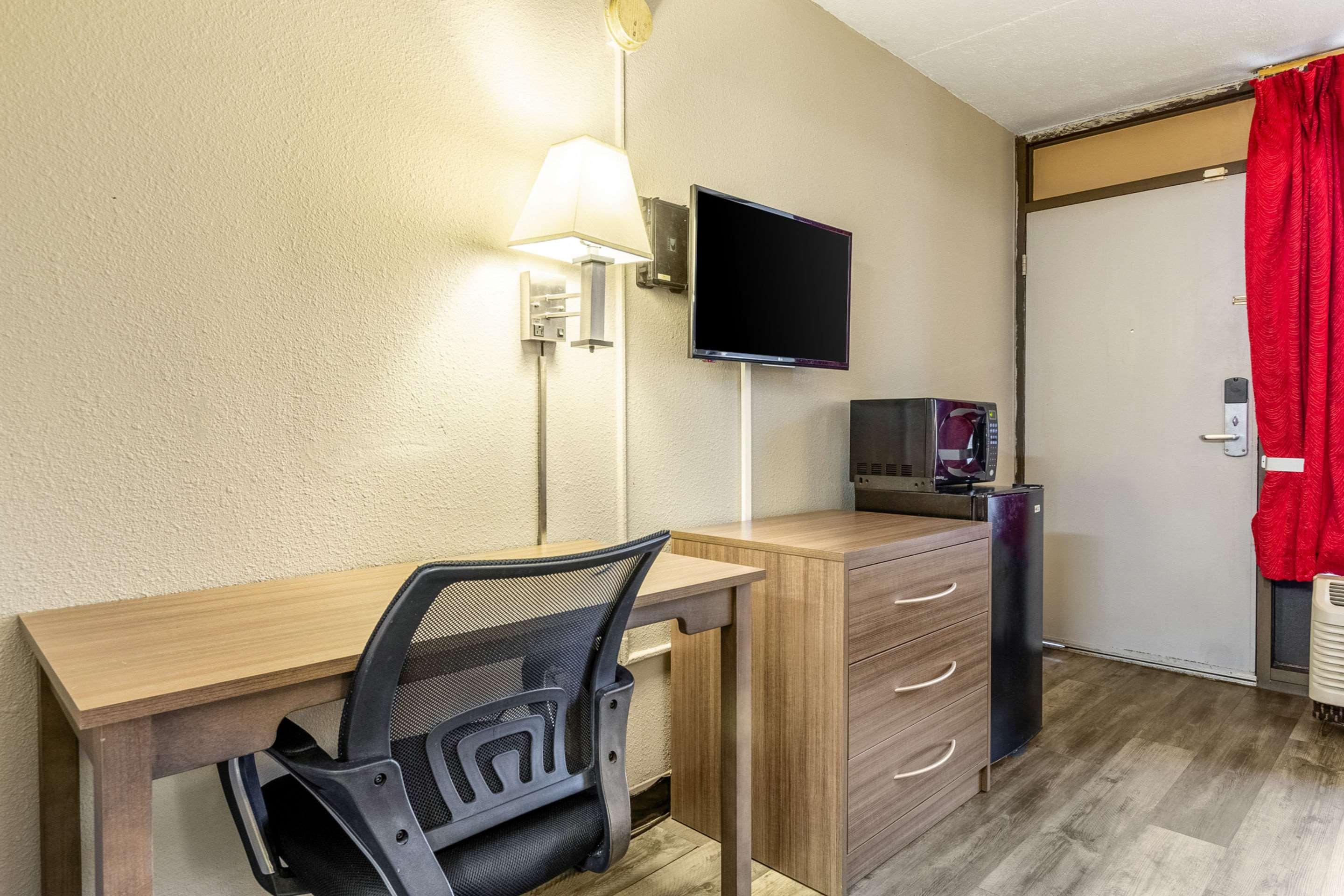Econo Lodge Seymour Buitenkant foto