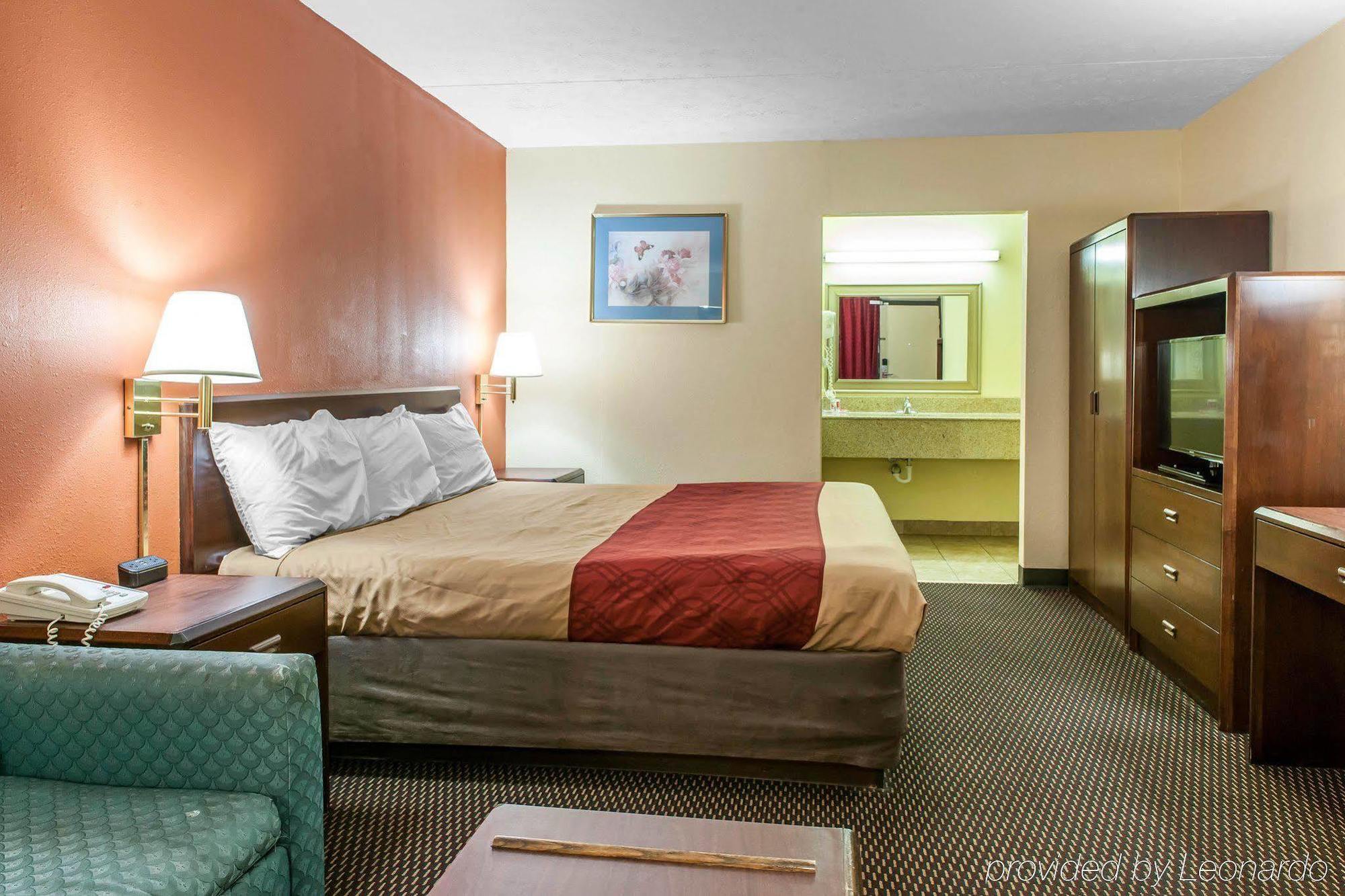 Econo Lodge Seymour Buitenkant foto